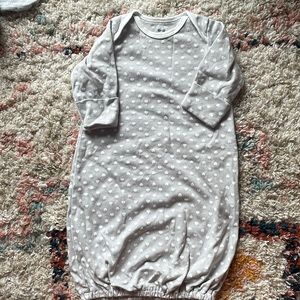 Like new Asher and Olivia sleeping gown
